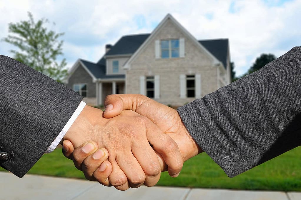 How to Become a Successful Real Estate Agent